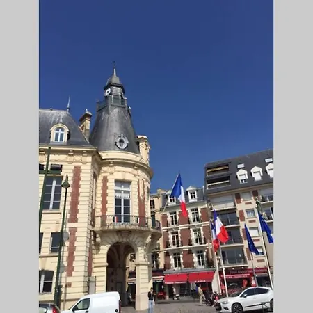 Holiday home Charmante Maison Pecheurs, 141 M2 Trouville-sur-Mer